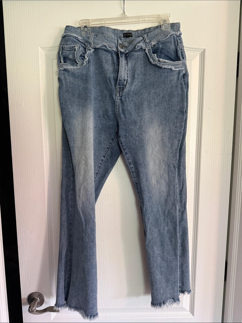 Coco + Carmen Light Blue Cropped Frayed Hem Jeans
